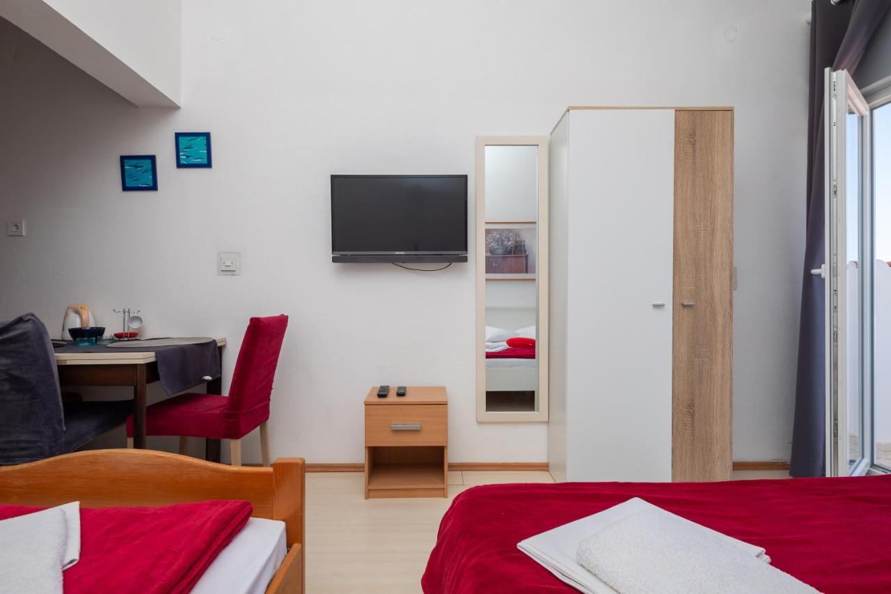 Beach Apartments Borovina Stanici Esterno foto
