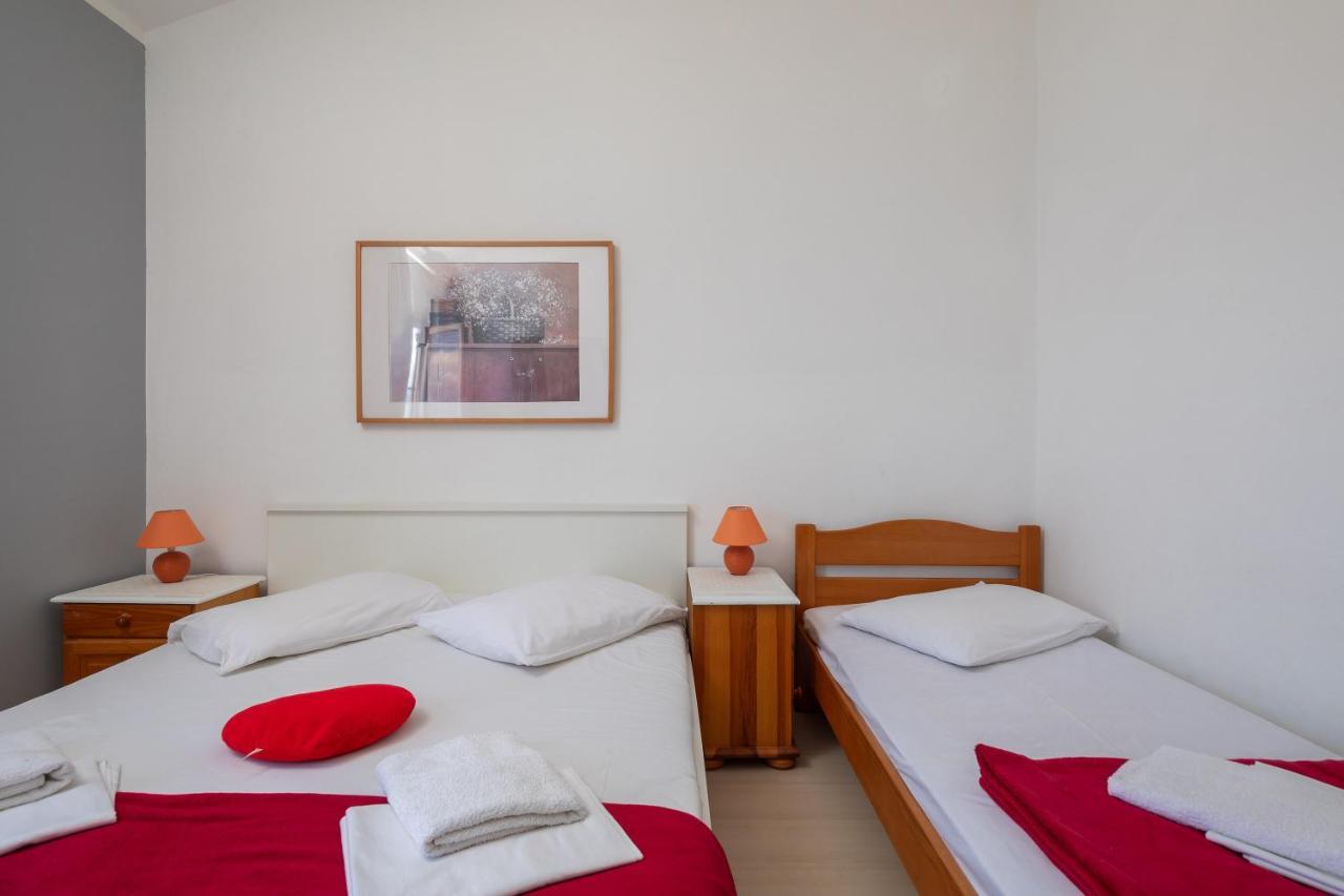 Beach Apartments Borovina Stanici Esterno foto