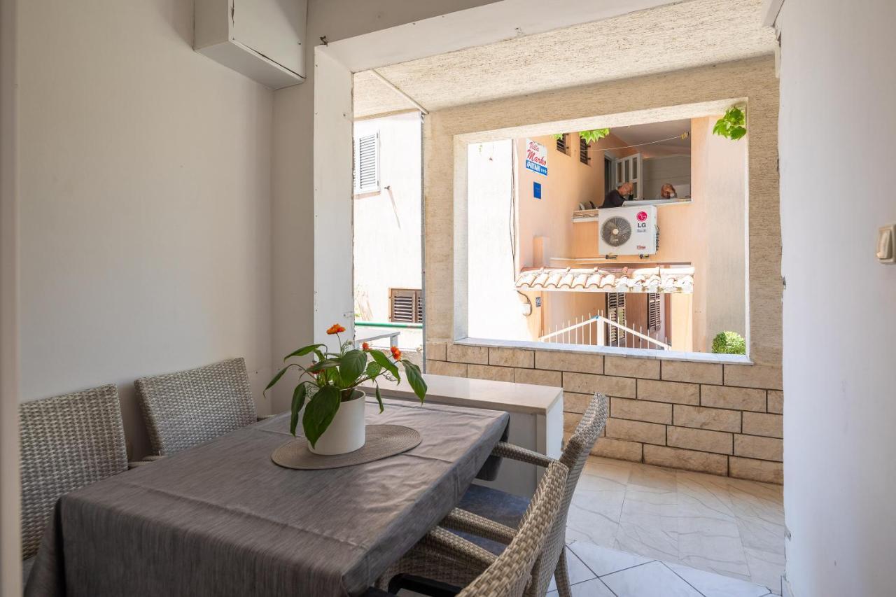 Beach Apartments Borovina Stanici Esterno foto