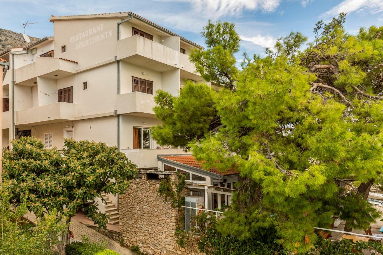 Beach Apartments Borovina Stanici Esterno foto